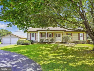 9521 Auburn Rd, Nokesville, VA 20181