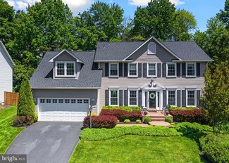 13906 Stonefield Ln, Clifton, VA 20124