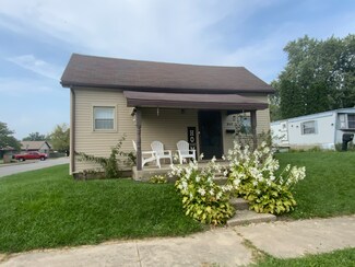 840 W 9th St, Rushville, IN 46173