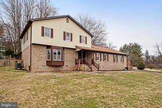 9150 James Madison Hwy, Warrenton, VA 20186