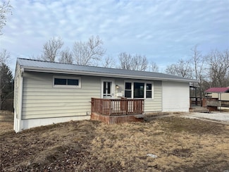 304 E Madison St, Paris, MO 65275