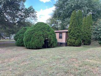 8961 Pembroke Oak Grove Rd, Oak Grove, KY 42262