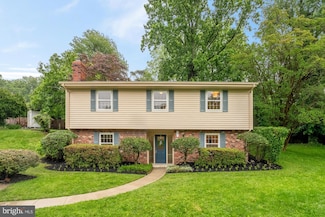 7 Rokeby Ct, Kensington, MD 20895
