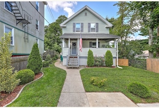 170 4th Ave, Woonsocket, RI 02895