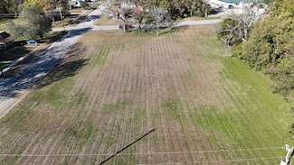 401 E Laurel St, Sedan, KS 67361