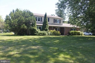437 Cloverly Ln, Horsham, PA 19044