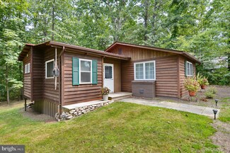 122 River Park Ln, Bluemont, VA 20135