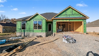 18 Hillswick Dr, Bella Vista, AR 72715