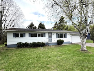 1605 W 5th Ave, Sault Sainte Marie, MI 49783