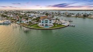 11000 8th St E, Treasure Island, FL 33706