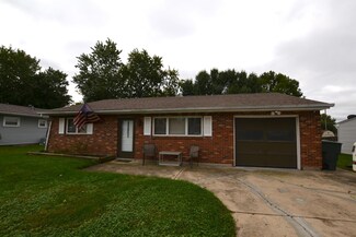 3075 Wessex Ct, Columbus, OH 43232