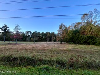 152 Marshall Chapel Rd, Jacksonville, NC 28546