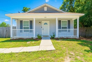 1989 Justice Cir, Gulf Breeze, FL 32563