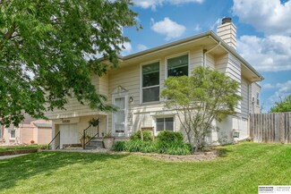 13530 Emiline St, Omaha, NE 68138
