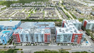 7825 NW 107th Ave Unit 812, Doral, FL 33178