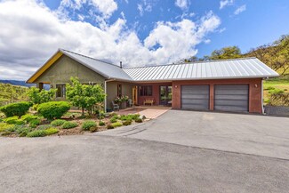 2025 Butler Creek Rd, Ashland, OR 97520