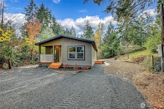 180 E Barnsby Place, Shelton, WA 98584