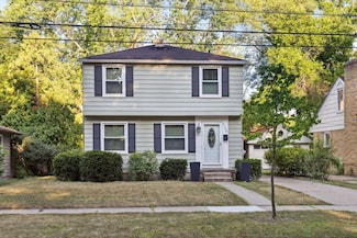1745 Sylvan Ave SE, Grand Rapids, MI 49506