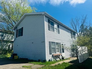 1106 Hazel Dr Unit B, Endicott, NY 13760