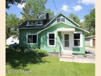 411 411 4th St S, Hoffman, MN 56339