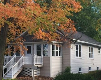 3 Burtis Ave, Highwood, IL 60040
