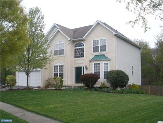 1325 Maple Ave, Roebling, NJ 08554