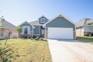 3816 Lynne Ave, Edmond, OK 73012