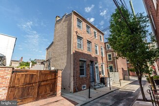 812 S Howard St, Philadelphia, PA 19147