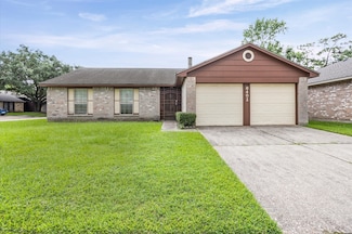 8402 Rustwood Ct, Humble, TX 77338
