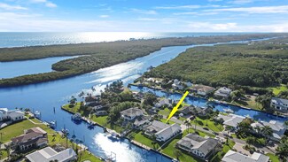 8579 SE Sabal St, Hobe Sound, FL 33455