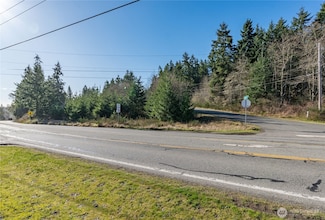 1 Lylus Ln, Port Hadlock-Irondale, WA 98339