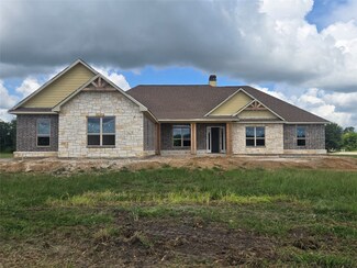 1819 Rymal Ranch Rd, Alvin, TX 77511