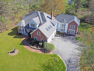37 Brady Ave, Salem, NH 03079