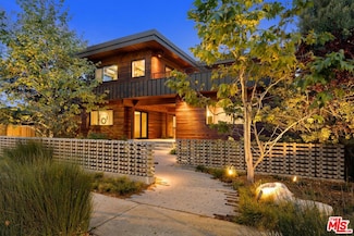 1378 Appleton Way, Venice, CA 90291