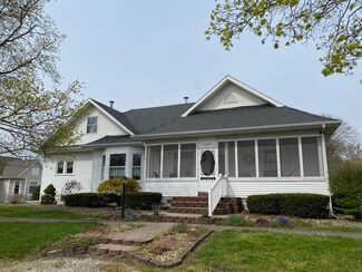 220 S Ohio St, Remington, IN 47977