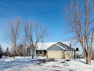 412 Singing Hills Dr SE, Lonsdale, MN 55046