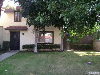 160 S Fairview St, Santa Ana, CA 92704