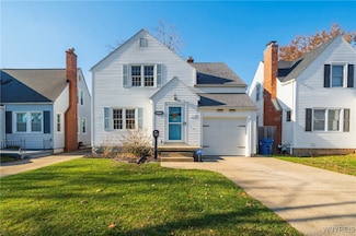 32 Coburg St, Buffalo, NY 14216