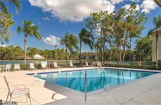 5767 Deauville Cir Unit 304, Naples, FL 34112