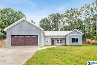 725 Fallview Ct, Odenville, AL 35120