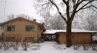 522 South St, Geneva, IL 60134
