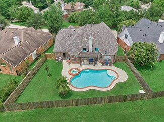 38 S April Mist Cir, Conroe, TX 77385
