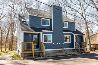56 Conleys Grove Rd Unit B, Derry, NH 03038