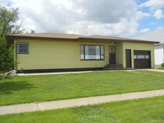205 F St S, Glen Ullin, ND 58631
