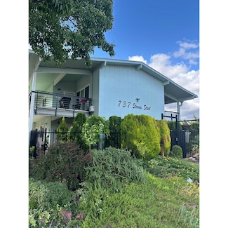 737 Stevens St Unit 209, Medford, OR 97504