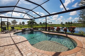8802 Vaccaro Ct, Naples, FL 34119