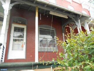 318 Pear St, Reading, PA 19601