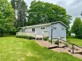 3796 E Port Aurora Rd, Rhinelander, WI 54501