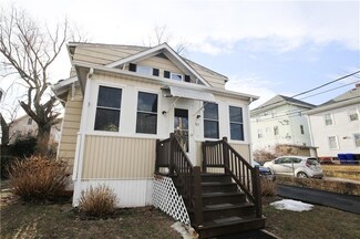 93 Clifford St, Pawtucket, RI 02860
