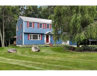 25 Forest Rd, Stow, MA 01775